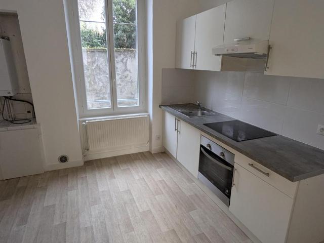 Location Appartement 1 pièce 31m² CLERMONT FERRAND 63000