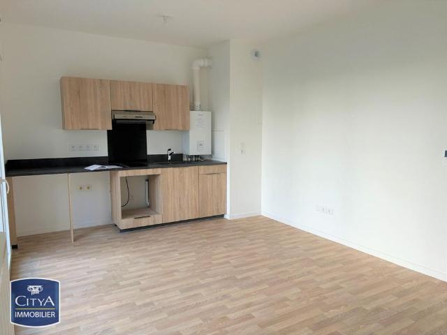 Location Appartement 1 pièce 31m² CREIL 60100