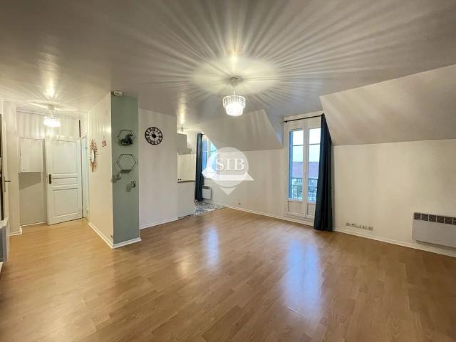 Location Appartement 1 pièce 31m² LONGPONT SUR ORGE 91310