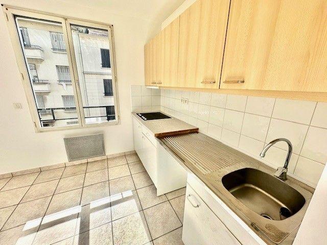 Location Appartement 1 pièce 31m² LYON 3ème