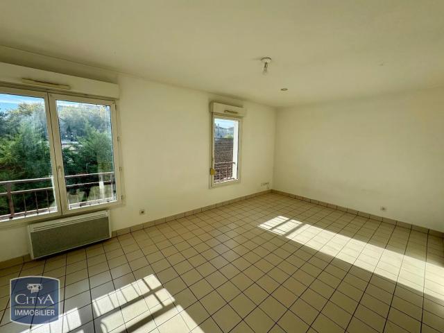 Location Appartement 1 pièce 31m² LYON 3ème