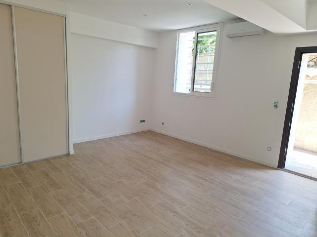 Location Appartement 1 pièce 31m² MONTPELLIER 34070