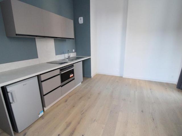 Location Appartement 1 pièce 31m² NANTES 44000