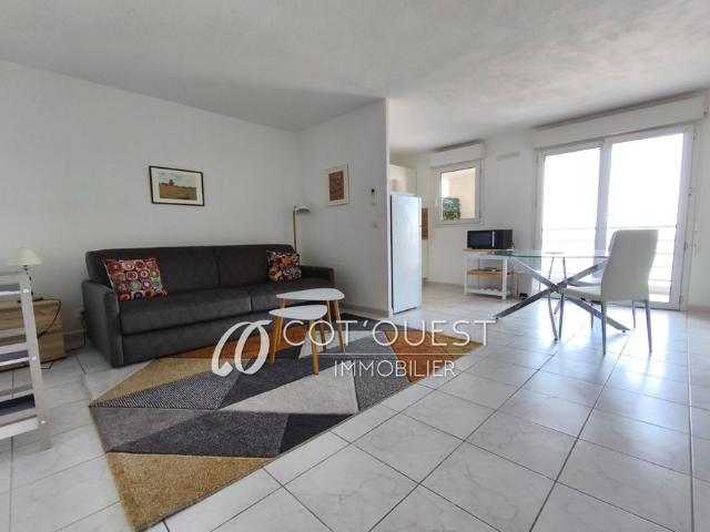 Location Appartement 1 pièce 31m² NICE 06200