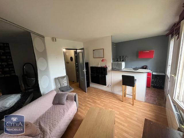 Location Appartement 1 pièce 31m² POITIERS 86000