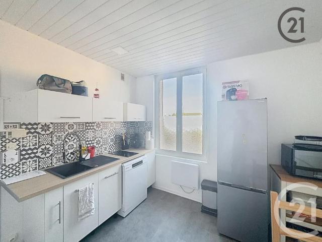Location Appartement 1 pièce 31m² STE SAVINE 10300