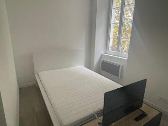 Location Appartement 1 pièce 32 m2 Ales