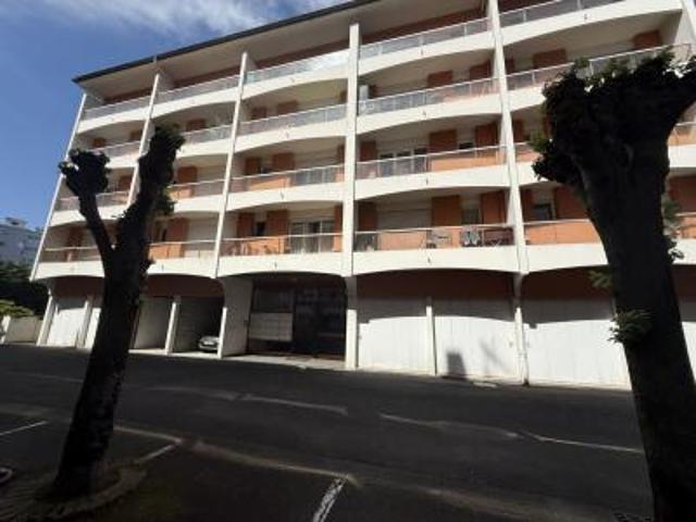 location appartement 1 pièce 32 m2 pyrenees atlantiques 64000 650 €