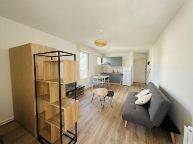 location appartement 1 pièce 32 m2 pyrenees atlantiques 64000 620 €