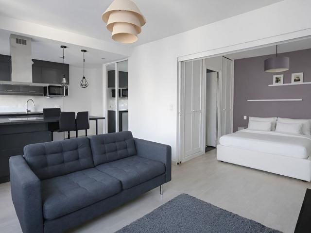 Location appartement 1 pièce, 32.53m², Paris 15