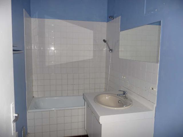 Location Appartement 1 pièce 32.73 m2 Herouville saint clair
