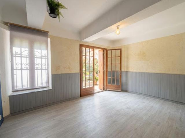 Location Appartement 1 pièce 32.95 m2 Cuers