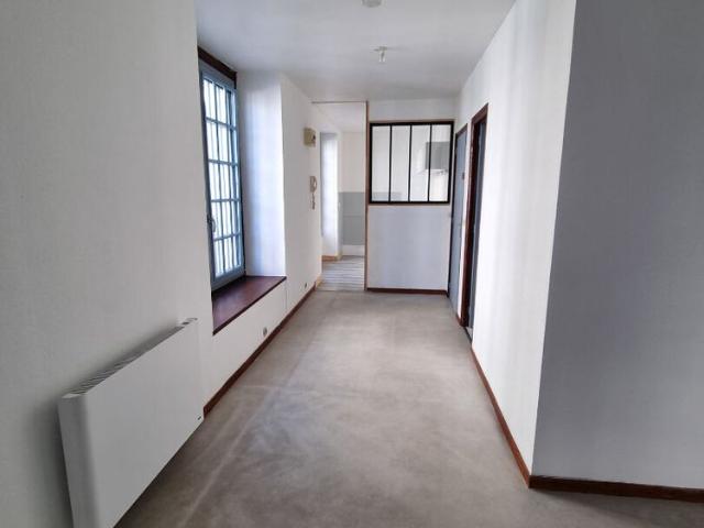Location Appartement 1 pièce 32m²