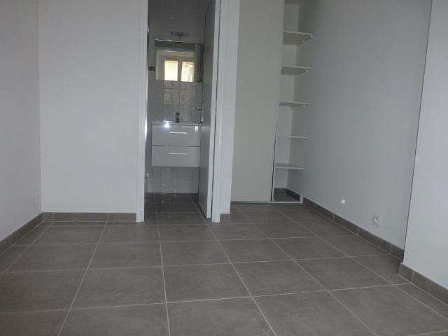 Location Appartement 1 pièce 32m² BIOT 06410