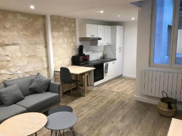 Location Appartement 1 pièce 32m² BORDEAUX 33000