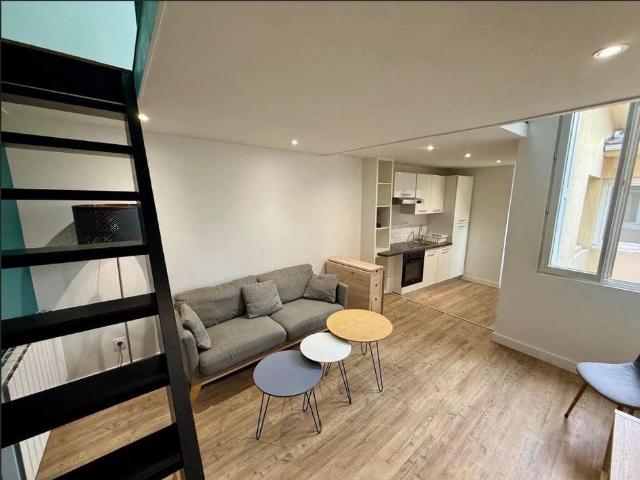 Location Appartement 1 pièce 32m² BORDEAUX 33000