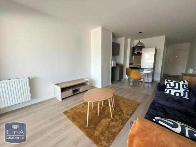 Location Appartement 1 pièce 32m² BORDEAUX 33100
