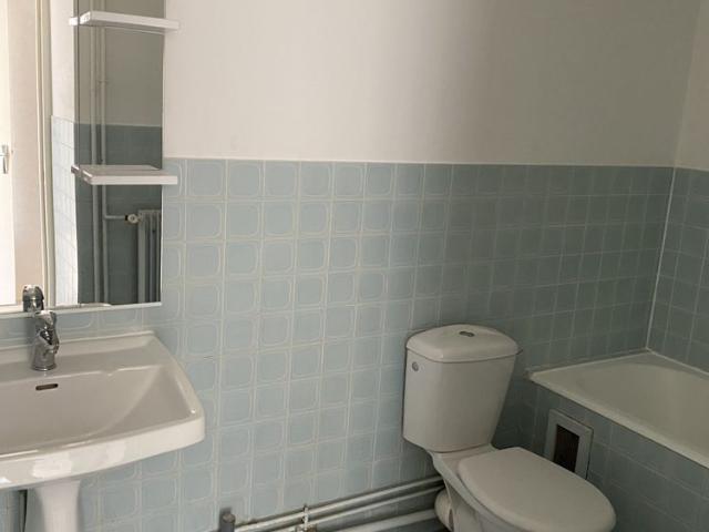 Location Appartement 1 pièce 32m² BOURGES 18000