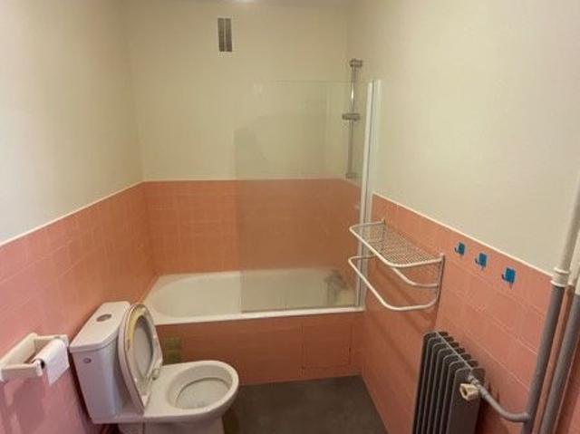 Location Appartement 1 pièce 32m² BOURGES 18000