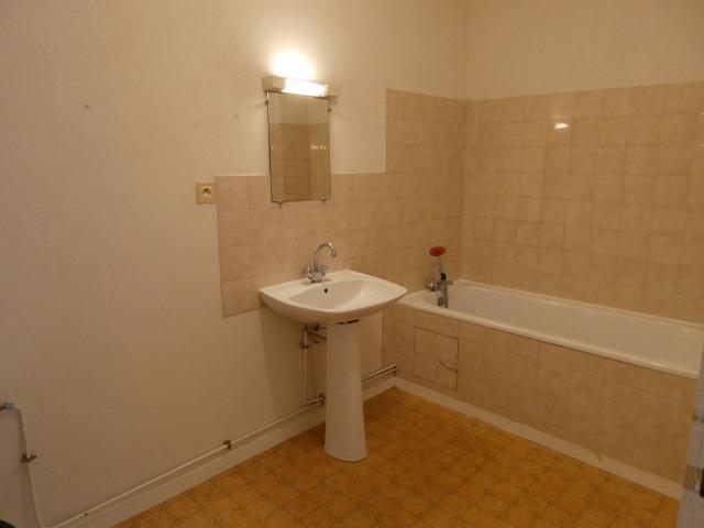Location Appartement 1 pièce 32m² CHATEAUBRIANT 44110