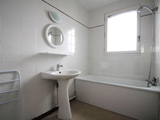 Location Appartement 1 pièce 32m² DECIZE 58300
