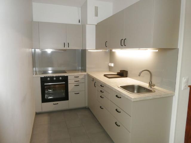 Location Appartement 1 pièce 32m² FONTAINEBLEAU 77300