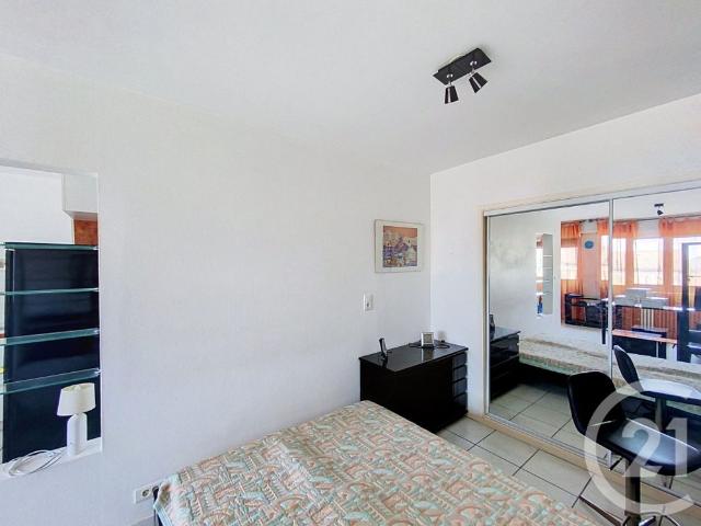 Location Appartement 1 pièce 32m² ROYAT 63130