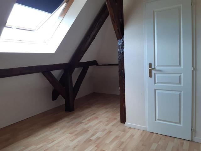 Location Appartement 1 pièce 32m² RUMILLY 74150