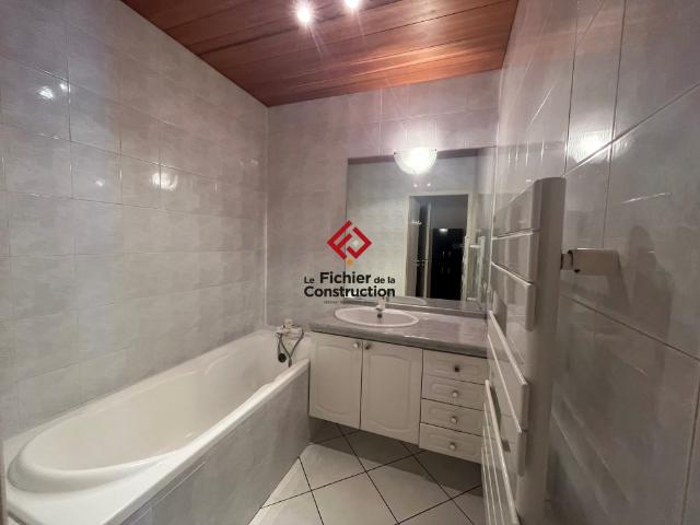 Location Appartement 1 pièce 32m² SEYSSINS 38180
