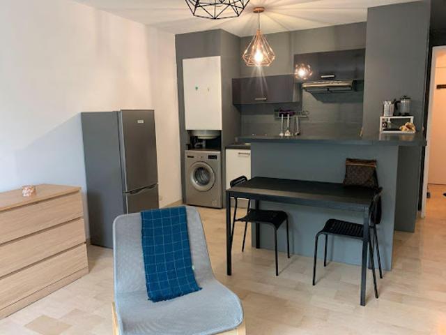 Location Appartement 1 pièce 33 m2 Nice