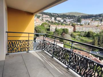 Grasse, Alpes-Maritimes - Terrasse, Cuisine équipée