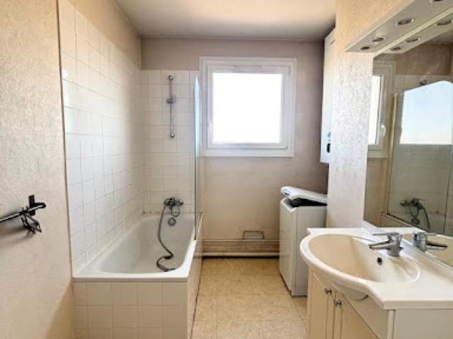 Location Appartement 1 pièce 33.01 m2 Alençon