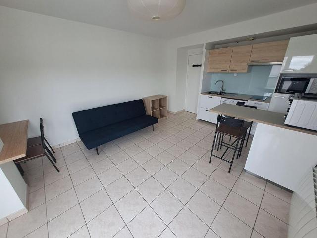 Location appartement 1 pièce, 33.25m², Nantes