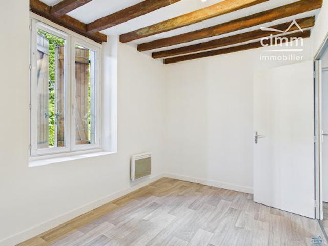 Location Appartement 1 pièce 33.6 m2 Baugé en Anjou