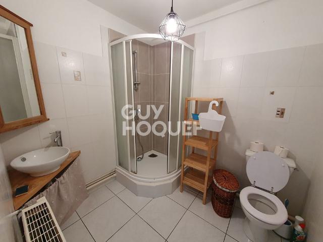 Location Appartement 1 pièce 33m²