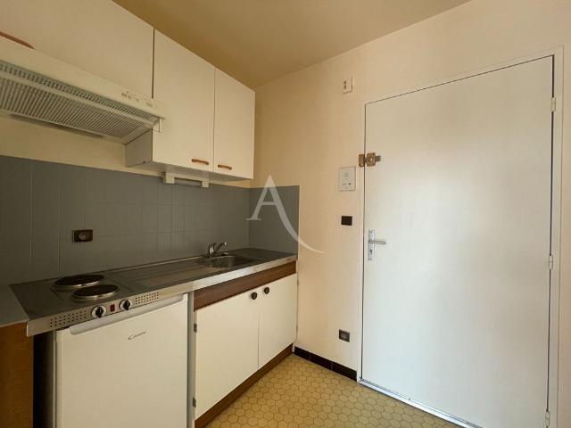 Location Appartement 1 pièce 33m²