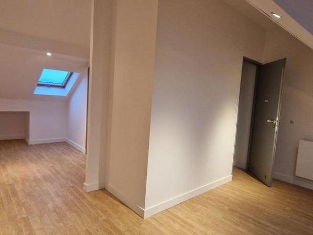 Location Appartement 1 pièce 33m²