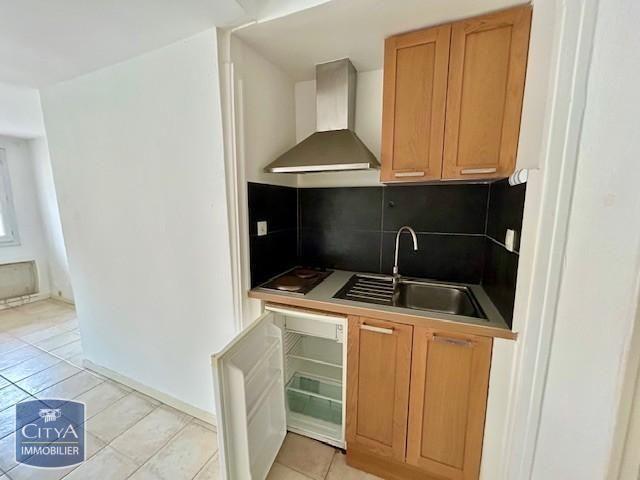 Location Appartement 1 pièce 33m² AIX EN PROVENCE 13100