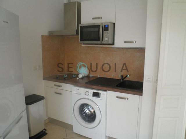 Location Appartement 1 pièce 33m² ANTIBES 06600