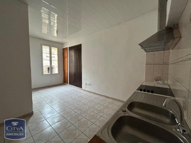 Location Appartement 1 pièce 33m² CARPENTRAS 84200