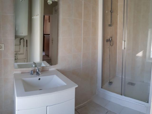 Location Appartement 1 pièce 33m² CLERMONT FERRAND 63000