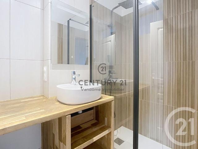 Location Appartement 1 pièce 33m² CREPY EN VALOIS 60800