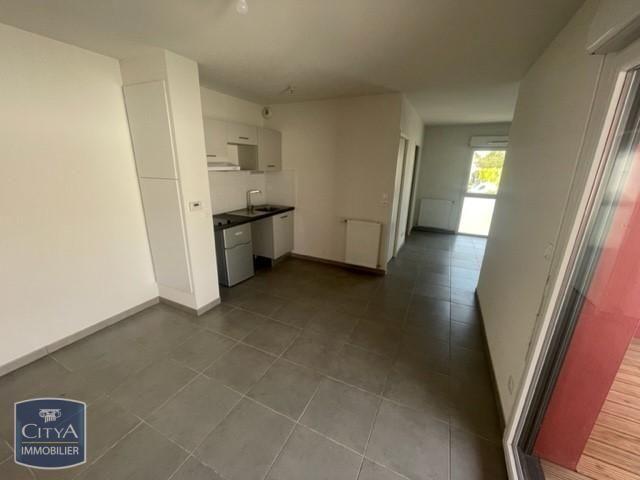 Location Appartement 1 pièce 33m² CUGNAUX 31270