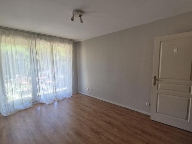 Location Appartement 1 pièce 33m² LILLE 59000