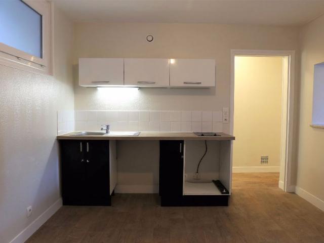Location Appartement 1 pièce 33m² MONT ST AIGNAN 76130