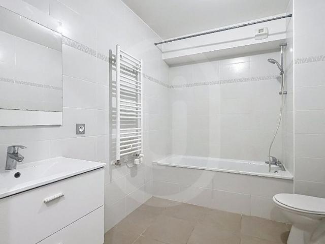 Location Appartement 1 pièce 33m² MONTPELLIER 34000