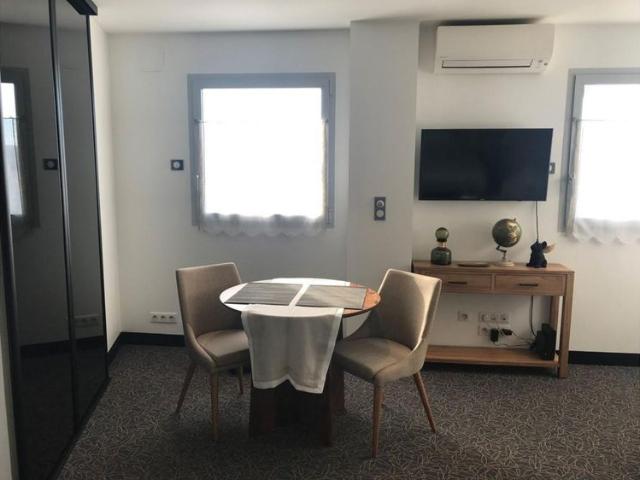 Location Appartement 1 pièce 44m² COGNAC 16100
