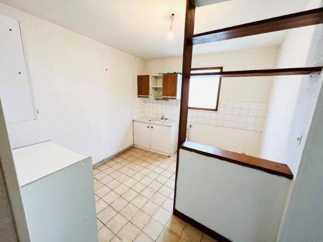 Location appartement 1 pièce 45.3 m² à Crêches sur Saône 71680 5 390 €