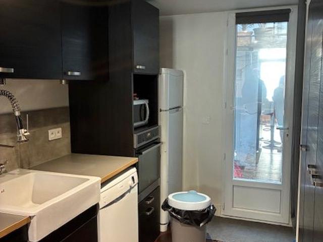 Location Appartement 1 pièce 45m²