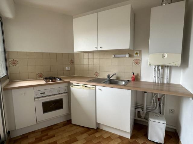 Location Appartement 1 pièce 45m² MONTPELLIER 34090